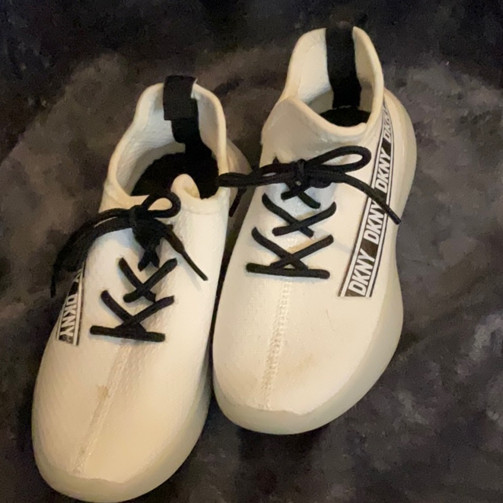 DKNY White Sneakers with Black Accents